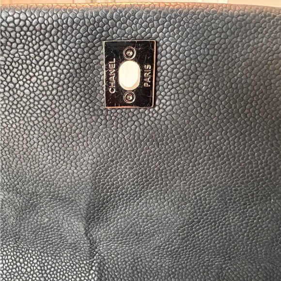 SOLD 13S Chanel Lady Pearly Quilted Flap Black Iridescent
Caviar RHW - Picture 13 of 16
